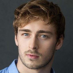 Ossian Perret 飾演 