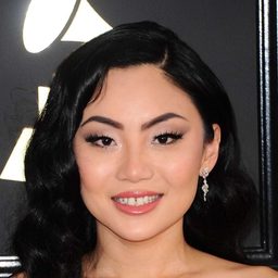 Tina Guo 飾演 Self - Electric Cello