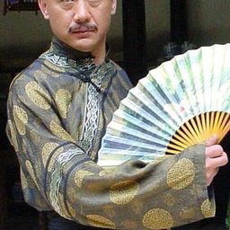 楊一凡 飾演 Tang Hsiao-Lan