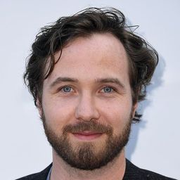 Vilhelm Blomgren 飾演 Kristian