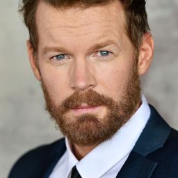 Eric Matheny 飾演 Matt