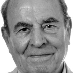 Robert Forcadell - 壞教慾演員 飾演Man in Public (uncredited)