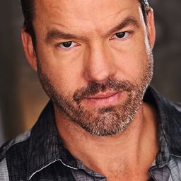 Leif Gantvoort 飾演 Dean