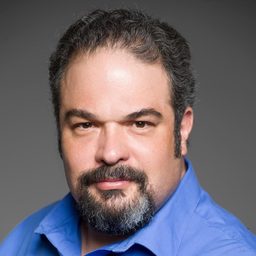 Carlos Corona 飾演 Diputado