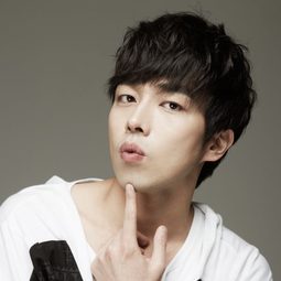 Park Jun-seok 飾演 Kyu