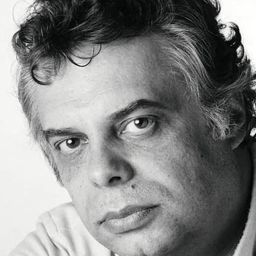 Georges Montillier 飾演 Le marchand de fringues