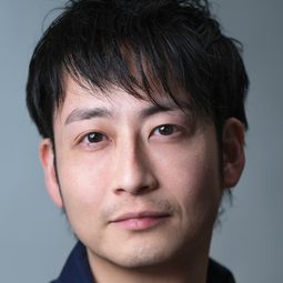 南翔太 飾演 Rei / Another Rei / Another Raymon (voice)