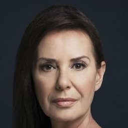 佩莉罕·薩瓦斯 - 寧養避風港 2演員 飾演Reyhan