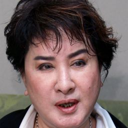 楊麗花 飾演 秀琴 / 阿金