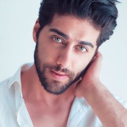 伊漢·巴特 飾演 Jai