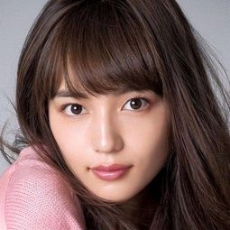 川口春奈 飾演 Yuki Miyata