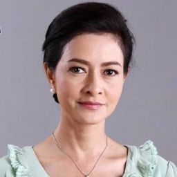 Nataya Chanrung 飾演 Master's Wife
