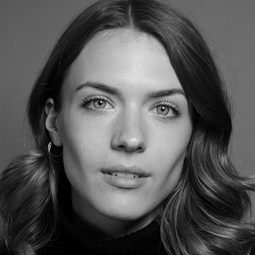 Paula Riemann - Wild Chicks in Love演員 飾演Melanie