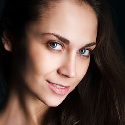 Lorena Kolibabchuk - 人民公僕 2演員 飾演deputy's daughter