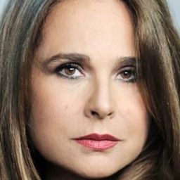 Sabrina Knaflitz 飾演 Caterina (segment "Tutto un tic")