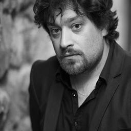 瑞卡多·戈雷蒂 飾演 Maurizio Boldrini