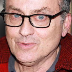 帕皮·柯西嘉托 - 另一個女人的面孔導演