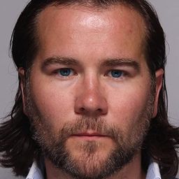 Stuart Brennan 飾演 Daniel Reed