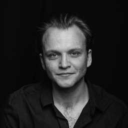 Karolis Kasperavičius - Winter Thaw演員 飾演Maxim