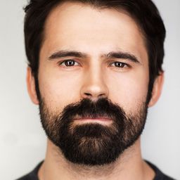 Eric Jacobus 飾演 Walter Cooke