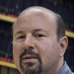 Michael E. Mann 飾演 Self