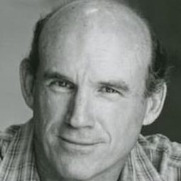 David L. Crowley 飾演 Deputy Shingleton