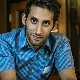 Amrou Al-Kadhi 飾演 Daniel