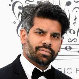 Carl Falk - 電音奇才艾維奇：提姆原色演員 飾演Self - Songwriter & Tim's Friend