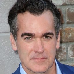 布萊恩·達西·詹姆士 - 她來到我身邊演員 飾演Trey Ruffa