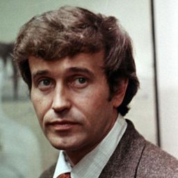 揚·諾維斯基 飾演 Bogdan