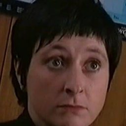 Mandy Matthews 飾演 Ma