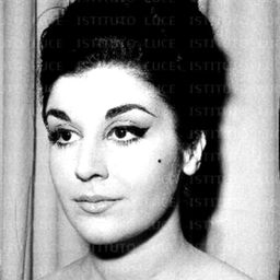 Solveyg D'Assunta 飾演 Francesca