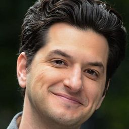 班舒禾茲 飾演 Dewey Duck (voice)