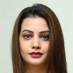 Diksha Panth 飾演 Sheela