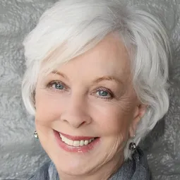 克莉絲蒂娜·皮克利斯 - 燃情歲月演員 飾演Isabel Ludlow