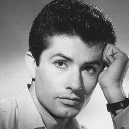 George Chakiris - 花鼓歌演員 飾演Dancer (song 