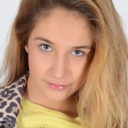 Margaux Guillosou - 飆速快遞演員 飾演Miguel's daughter