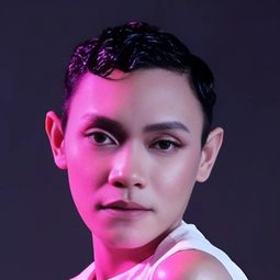 Esnyr Ranollo - Call Me Mother演員 飾演Vince