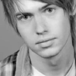 Stephen Beardsley 飾演 Jake