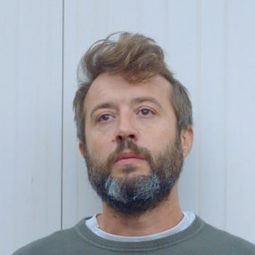 逢特·加西亞 - 雙胞胎歷險記演員 飾演Hombre invisible