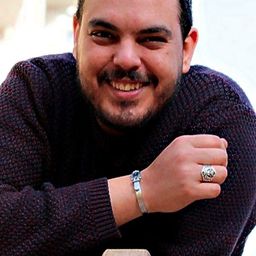 Waleed El Hindy 飾演 محمود فهمي