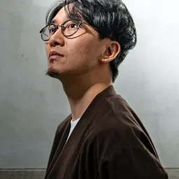 卓亦謙 - 社交恐懼癌編劇