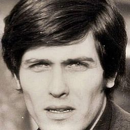 Paolo Giusti 飾演 Michele