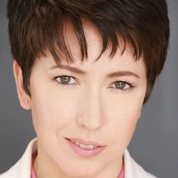 Charidy Wronski - Project: Puppies for Christmas編劇