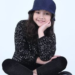 Makayla Rose - 鬼．驅靈演員 飾演Diandra Kecil