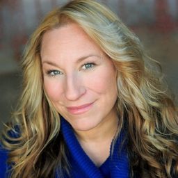 Claudine Claudio - 樂來越愛你演員 飾演Karen (Waitress)