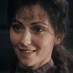 Ilona Ozola 飾演 o.A.