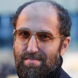 Thomas Bangalter - 被解放的蠢朋克演員 飾演Self