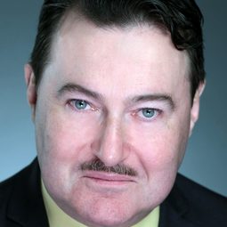 Allen Lewis Rickman - 千履奇緣演員 飾演Kessler