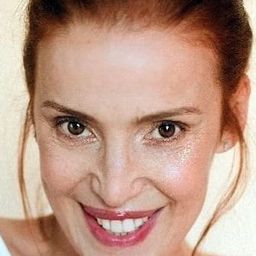 Graciela Molina - 再見機器人演員 飾演Duck / Various (voice)